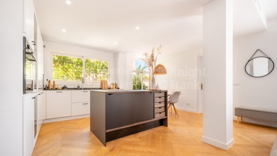 Atico Duplex en venta en Les Belvederes, Nueva Andalucia