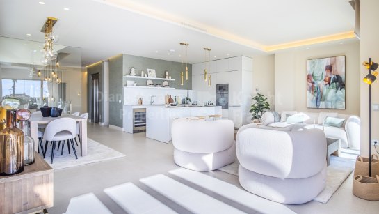 Villa for sale in Velaya, Estepona East