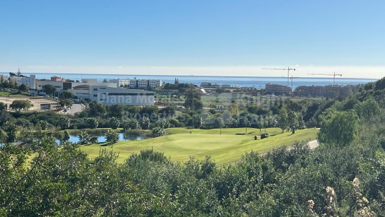 Villa zum Verkauf in Azata Golf, Estepona Westen