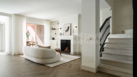 Duplex Penthouse à vendre à Monte Halcones, Benahavis