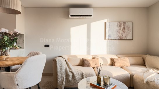 Zweistöckiges Penthouse zum Verkauf in Pueblo Arabesque, Nueva Andalucia