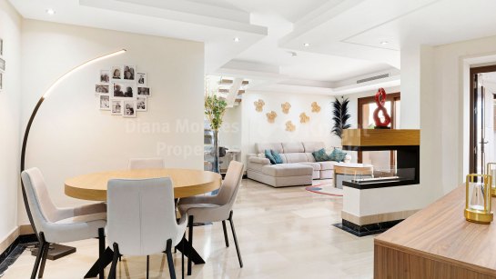 Duplex Penthouse à vendre à Bahia de la Plata, Estepona Est