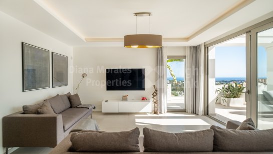 Ático en venta en 9 Lions Residences, Nueva Andalucia