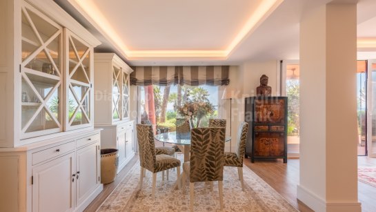 Erdgeschosswohnung zur Miete in Menara Beach, Estepona Ost