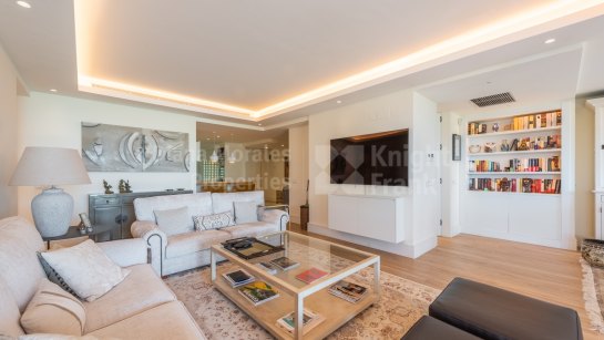 Erdgeschosswohnung zur Miete in Menara Beach, Estepona Ost