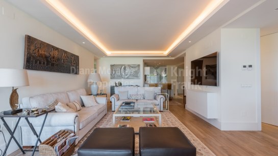 Erdgeschosswohnung zur Miete in Menara Beach, Estepona Ost