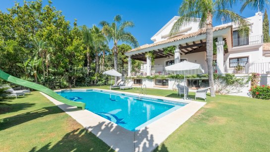 Villa for sale in La Zagaleta, Benahavis