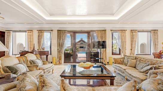 Villa zum Verkauf in Sierra Blanca, Marbella Goldene Meile