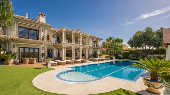 Villa for sale in Sierra Blanca, Marbella Golden Mile