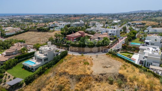 Parcela en venta en Haza del Conde, Nueva Andalucia