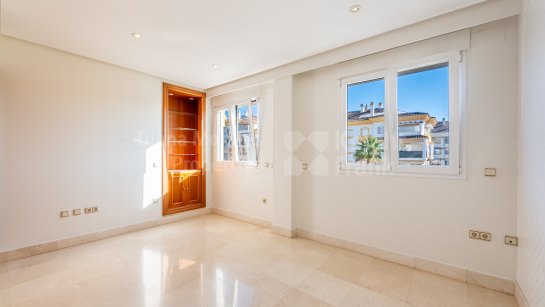 Apartamento en alquiler en Costa Nagüeles I, Marbella Milla de Oro