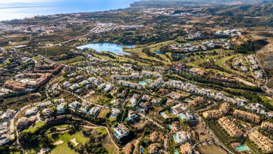 Villa en venta en Los Flamingos, Benahavis