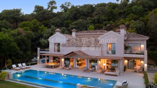 Villa for sale in La Zagaleta, Benahavis