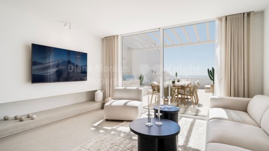 Apartment for sale in Puerto Banus, Marbella