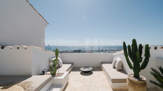 Apartment for sale in Puerto Banus, Marbella