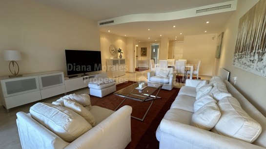 Apartment for sale in Altamira, Marbella East