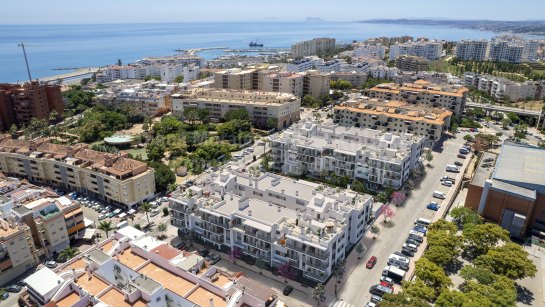 Appartement Terrasse à vendre à Estepona Centre, Estepona Ville