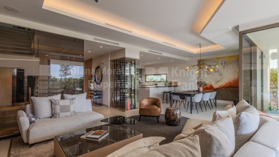 Villa Pareada en venta en Celeste Marbella, Nueva Andalucia