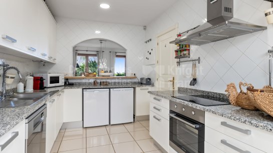 Adosado en venta en Paraiso Hills, Estepona Este