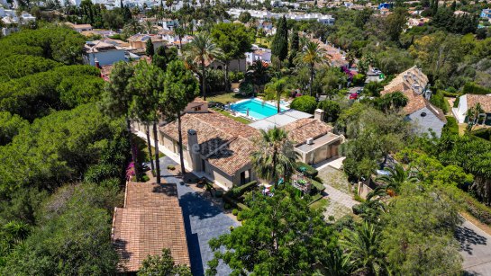 Villa for sale in Marbella East, Marbella