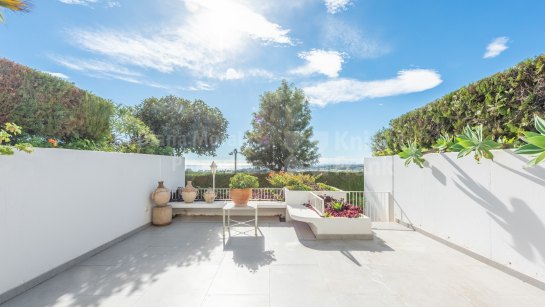 Erdgeschosswohnung zum Verkauf in Las Terrazas de Las Lomas, Marbella Goldene Meile