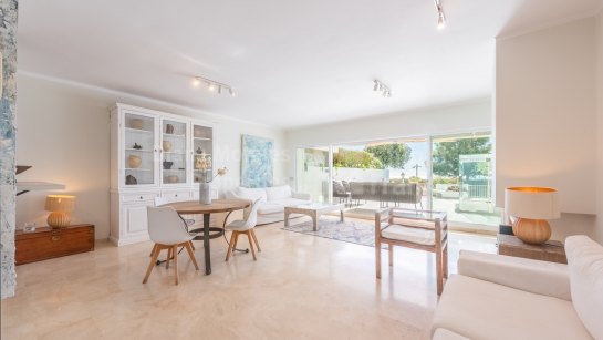 Erdgeschosswohnung zum Verkauf in Las Terrazas de Las Lomas, Marbella Goldene Meile