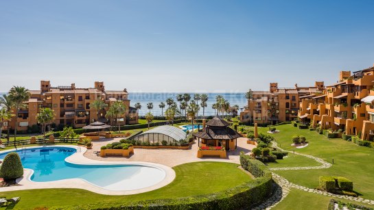 Ground Floor Apartment for sale in Los Granados del Mar, Estepona East