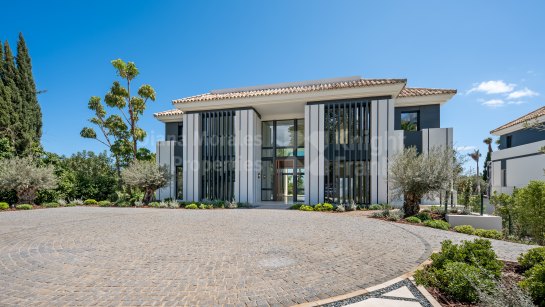 Villa zum Verkauf in Rocio de Nagüeles, Marbella Goldene Meile