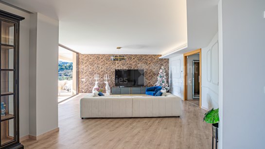 Apartment for sale in La Quinta, Benahavis