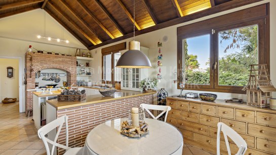 Villa en venta en Los Flamingos, Benahavis