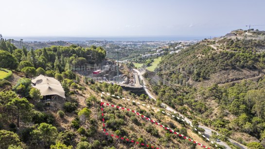 Grundstück zum Verkauf in El Madroñal, Benahavis