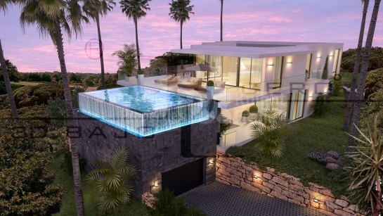 Villa à vendre à Cabopino, Marbella Est