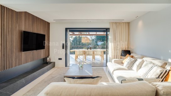 Atico Duplex en venta en Coto Real II, Marbella Milla de Oro