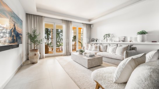 Apartamento Planta Baja en venta en Cumbres del Rodeo, Nueva Andalucia