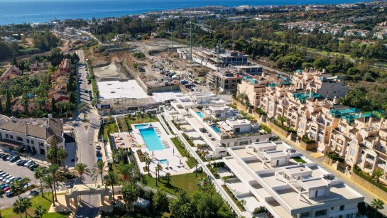 Duplex rez de chaussée à vendre à Marbella Golden Mile, Marbella