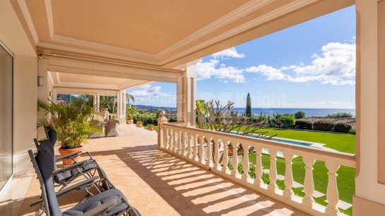 Villa zum Verkauf in Cascada de Camojan, Marbella Goldene Meile