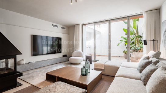 Town House for sale in La Alqueria, Benahavis