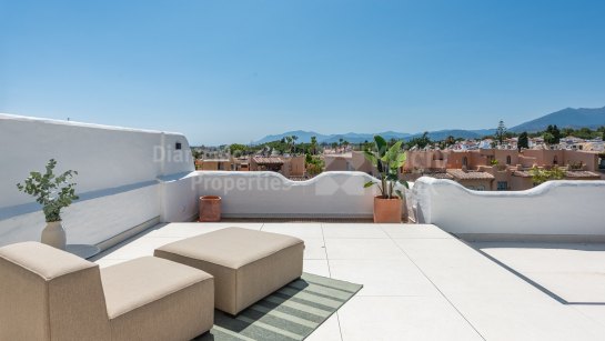 Duplex Penthouse for sale in Jardines de Sierra Blanca, Marbella Golden Mile