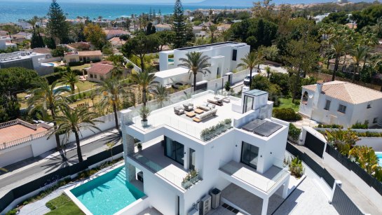 Villa à vendre à Marbesa, Marbella Est