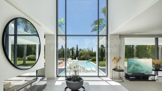 Villa zum Verkauf in Marbesa, Marbella Ost