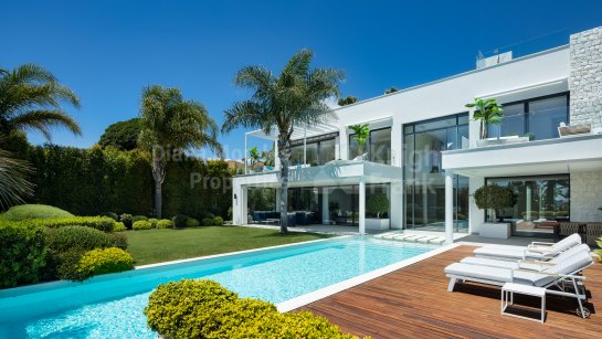 Villa zum Verkauf in Marbesa, Marbella Ost