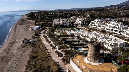 Villa à vendre à Beach Side New Golden Mile, Estepona Est