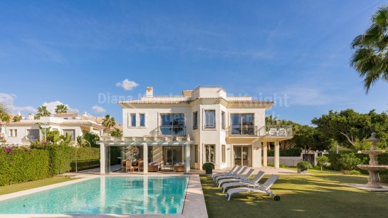 Villa à vendre à Las Chapas, Marbella Est