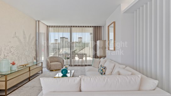 Penthouse for sale in Real de La Quinta, Benahavis