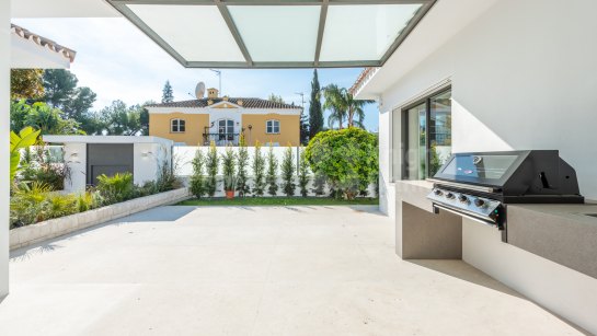 Villa zum Verkauf in Guadalmina Alta, San Pedro de Alcantara