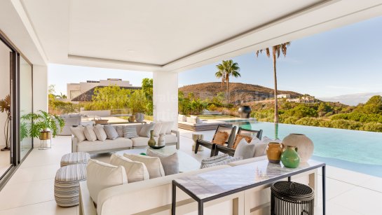 Villa zum Verkauf in Marbella Club Golf Resort, Benahavis