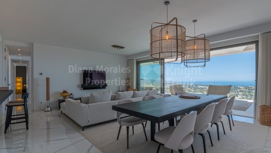 Penthouse for sale in Byu Hills, Benahavis