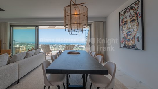 Penthouse for sale in Byu Hills, Benahavis