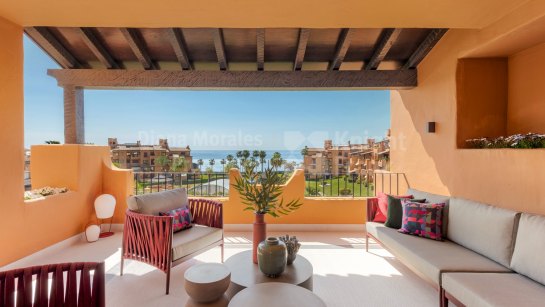 Apartment for sale in Los Granados del Mar, Estepona East