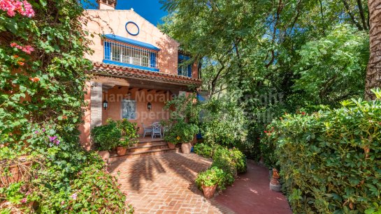 Villa en alquiler en Benahavis Centro